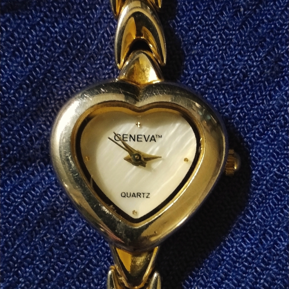 Lot of womens watches
